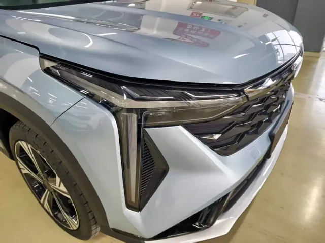 Geely Boyue — Фото автомобиля 13