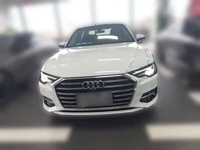 Audi A6L — Фото автомобиля 4