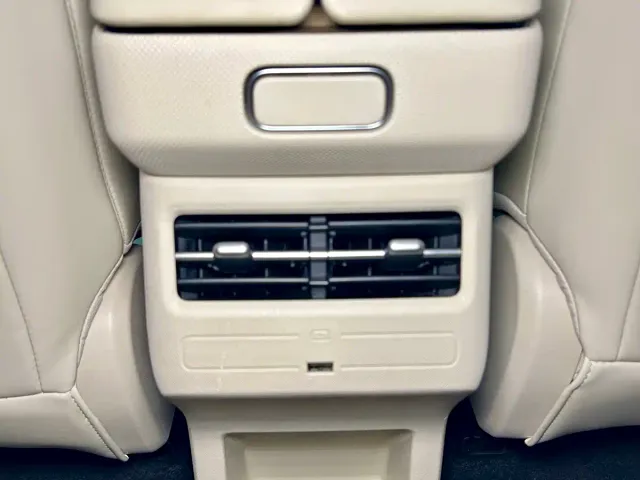 Toyota BoZhi 3X — Фото автомобиля 26