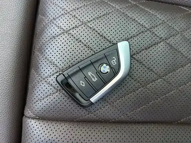 BMW 3 Series — Фото автомобиля 6