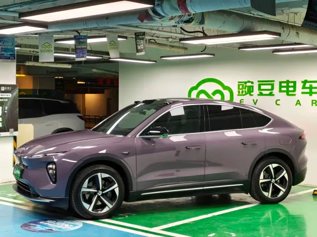 Nio EC6 — Фото автомобиля 2