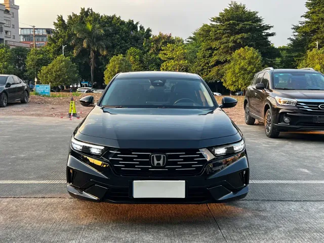 Honda Accord — Фото автомобиля 2