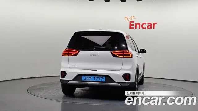 Kia Niro Niro Plus Earth — Фото автомобиля 4