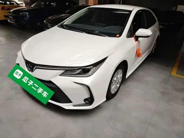 Фотография автомобиля — Toyota Corolla