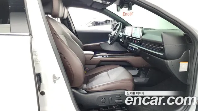 Hyundai Ioniq 6 — Фото автомобиля 16