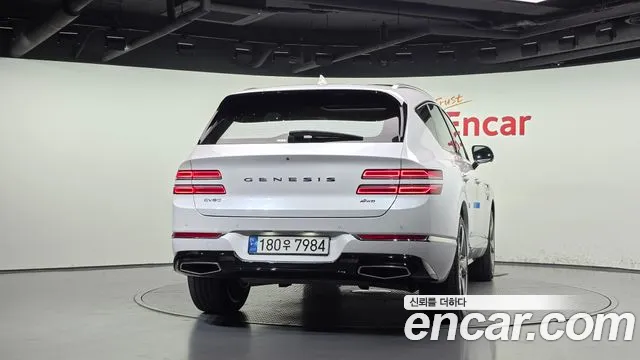 Genesis GV80 — Фото автомобиля 4