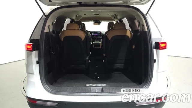 Kia Carnival 4th Gen — Фото автомобиля 27
