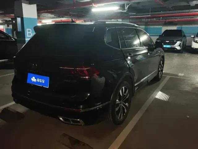 Volkswagen Tiguan L — Фото автомобиля 3
