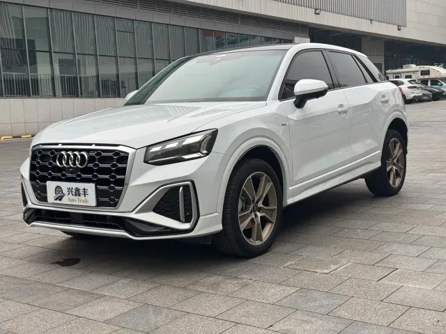 Фотография автомобиля — Audi Q2L