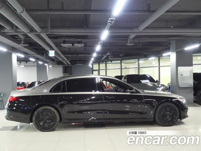 Mercedes-Benz S-Class — Фото автомобиля 2