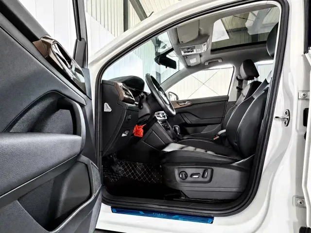 Volkswagen Tharu — Фото автомобиля 10