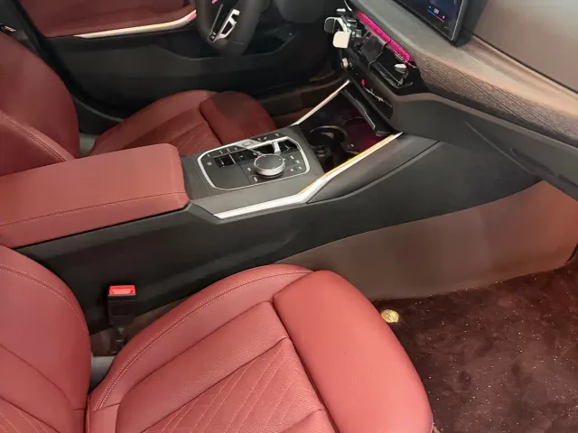 BMW 3 Series — Фото автомобиля 9