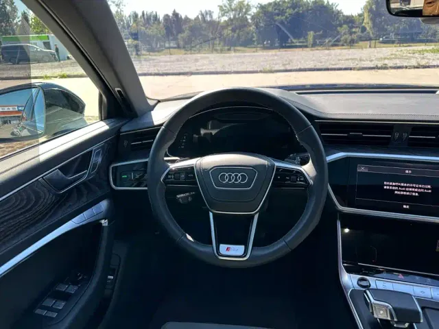 Audi A6L — Фото автомобиля 21