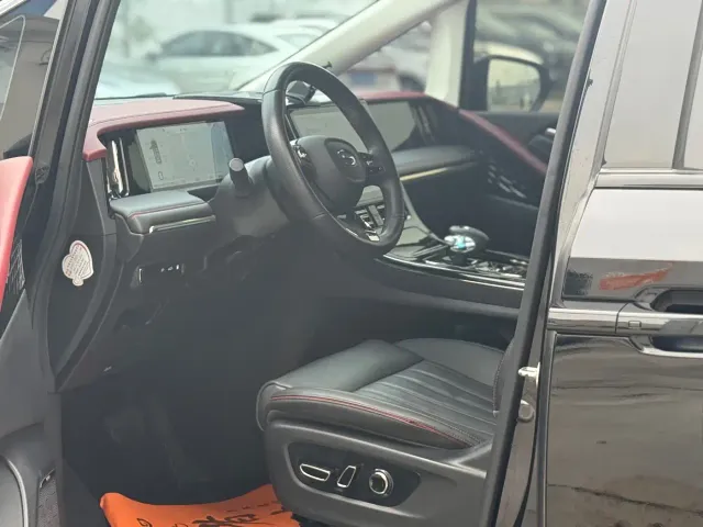 GAC Trumpchi E9 — Фото автомобиля 4