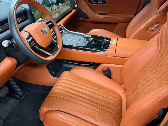 Geely Galaxy M9 — Фото автомобиля 8