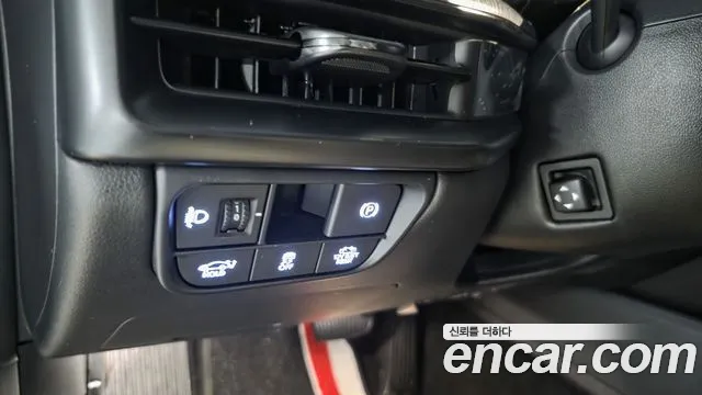 Hyundai Grandeur GN7 — Фото автомобиля 13