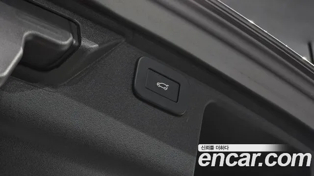 Land Rover Discovery Sport Generation 2 — Фото автомобиля 20