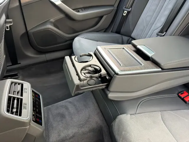 Audi Audi A6L 2023 Facelift 45 TFSI Premium Dynamic — Фото автомобиля 19