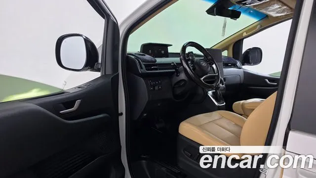 Hyundai Staria — Фото автомобиля 10