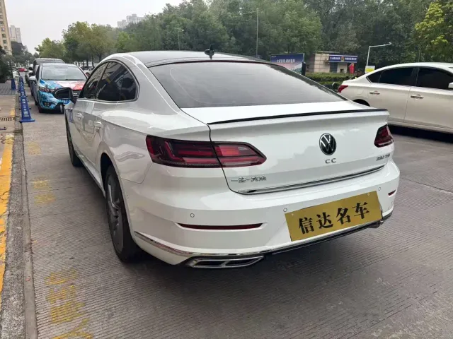 Volkswagen CC — Фото автомобиля 5