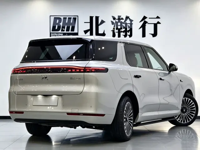 IM Motors LS8 — Фото автомобиля 4