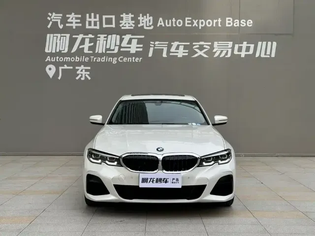 BMW 3 Series — Фото автомобиля 2