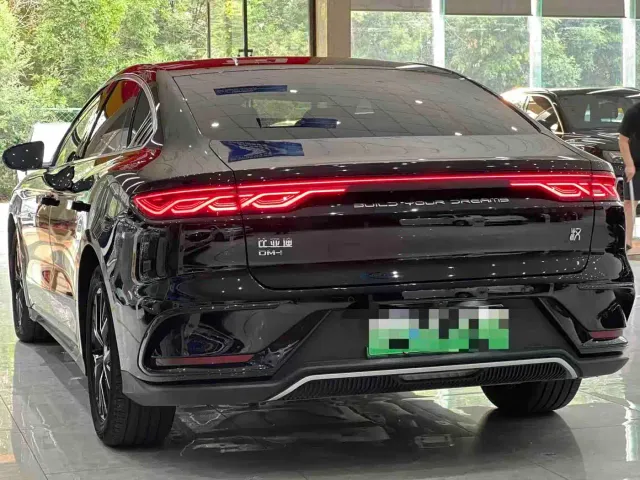 BYD Han — Фото автомобиля 5