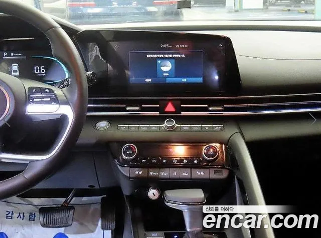 Hyundai AVANTE — Фото автомобиля 11