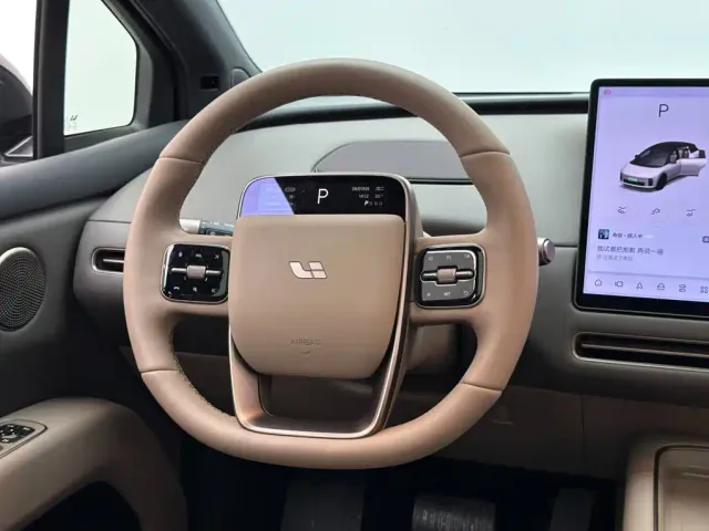 Li Auto i6 — Фото автомобиля 12