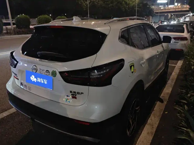 Nissan Qashqai — Фото автомобиля 3