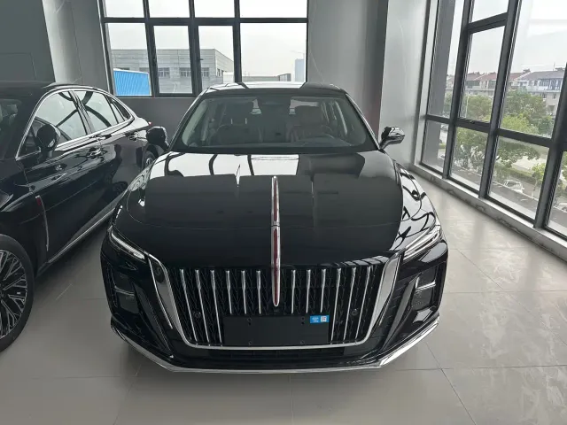 Hongqi H5 — Фото автомобиля 2