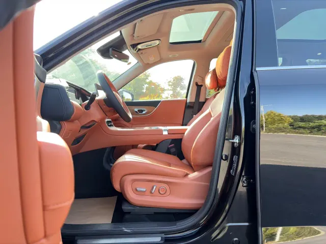 GAC Trumpchi Xiangwang S9 — Фото автомобиля 9