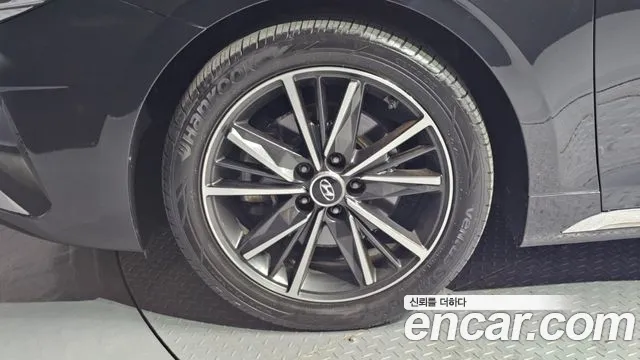 Hyundai Grandeur — Фото автомобиля 4