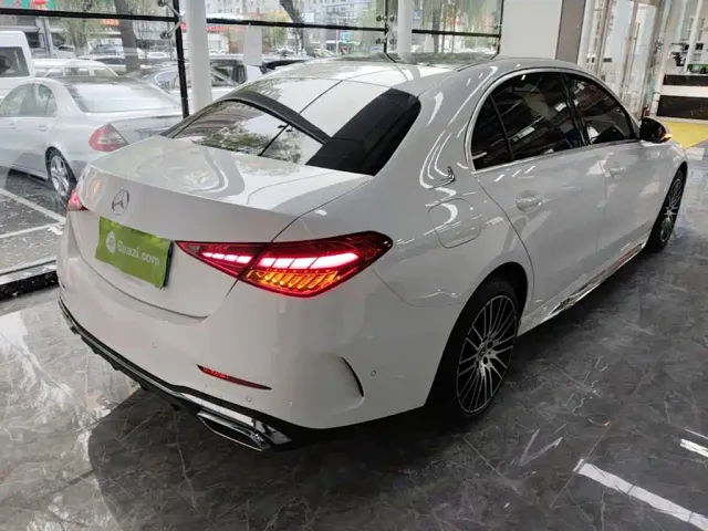 Mercedes-Benz C-Class — Фото автомобиля 6