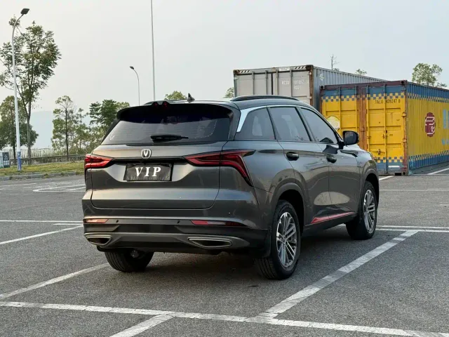 Changan CS75 Plus — Фото автомобиля 11