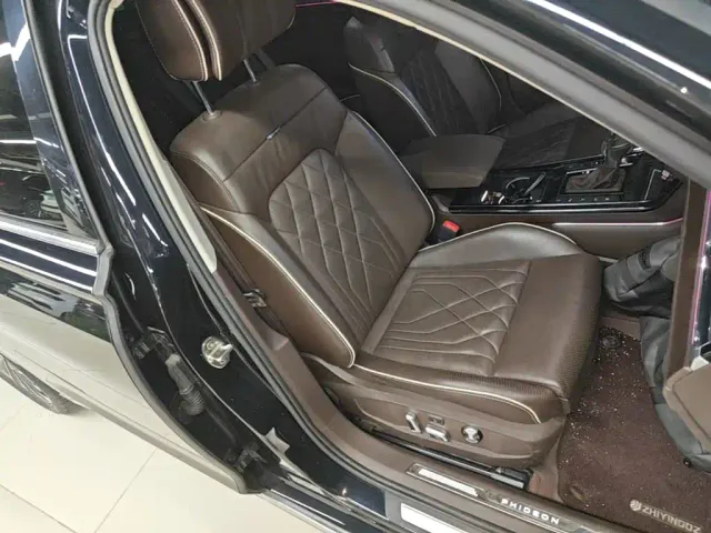 Volkswagen Phideon — Фото автомобиля 24