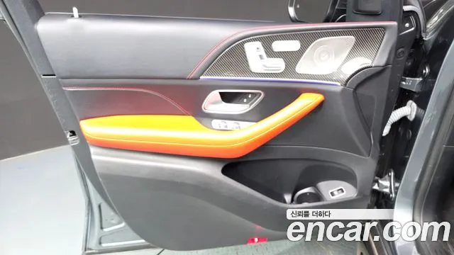 Mercedes-Benz GLE-Class — Фото автомобиля 20