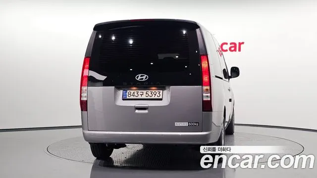 Hyundai Staria — Фото автомобиля 4