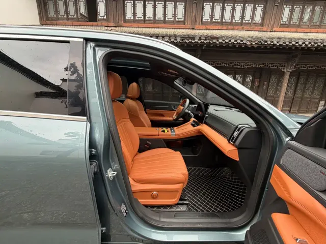 Jetour X70L — Фото автомобиля 17