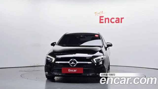 Mercedes-Benz A-Class W177 — Фото автомобиля 3