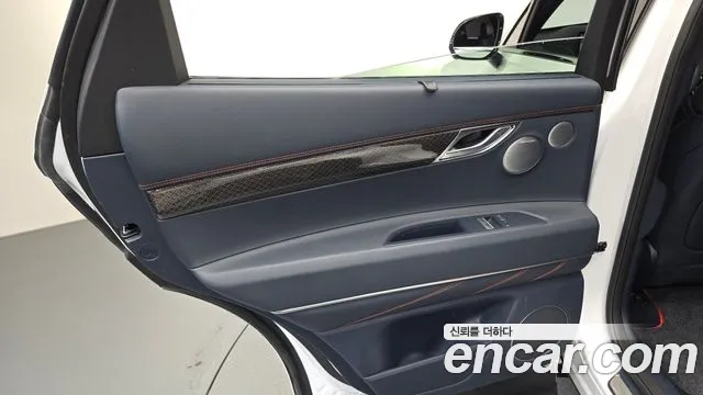 Genesis GV80 — Фото автомобиля 23