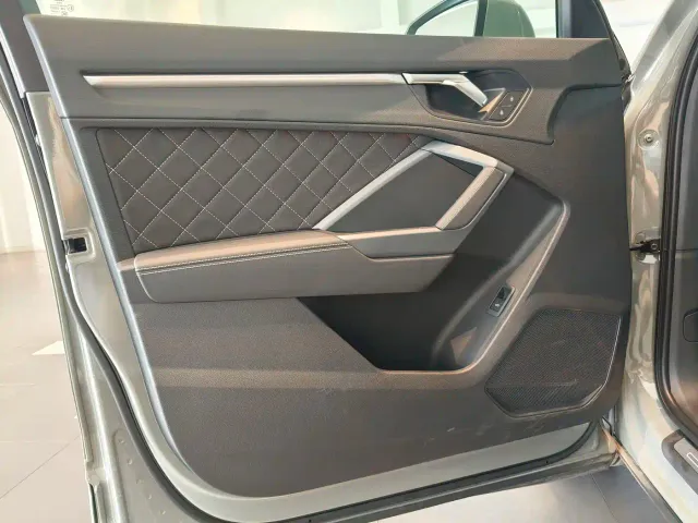 Audi Q3 — Фото автомобиля 6