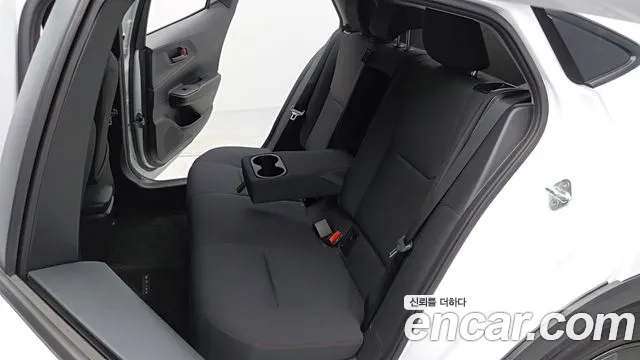 Toyota Prius — Фото автомобиля 4