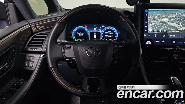 Toyota Alphard — Фото автомобиля 10