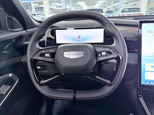 Geely Boyue — Фото автомобиля 12