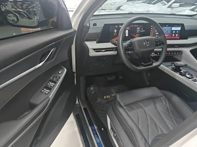 Changan CS75 Plus — Фото автомобиля 15