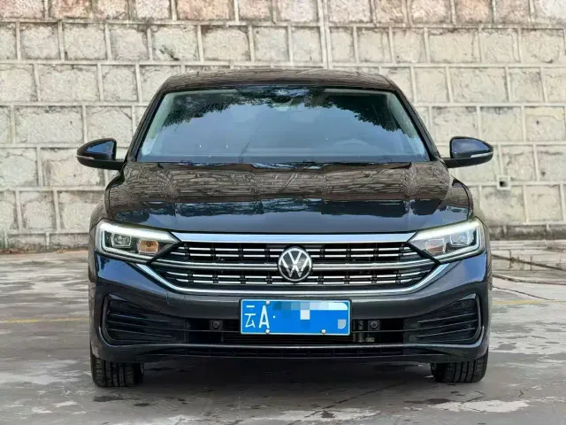 Volkswagen Sagitar — Фото автомобиля 2