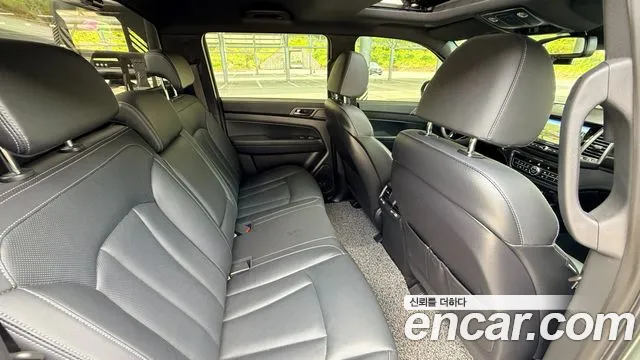 KG_Mobility_Ssangyong Rexton Новый Rexton Sport Khan Дизель 2.2 4WD — Фото автомобиля 11