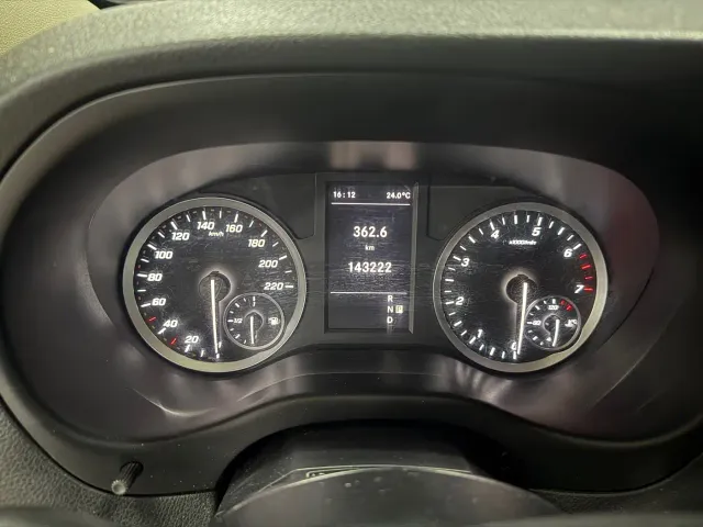Mercedes-Benz Vito — Фото автомобиля 4