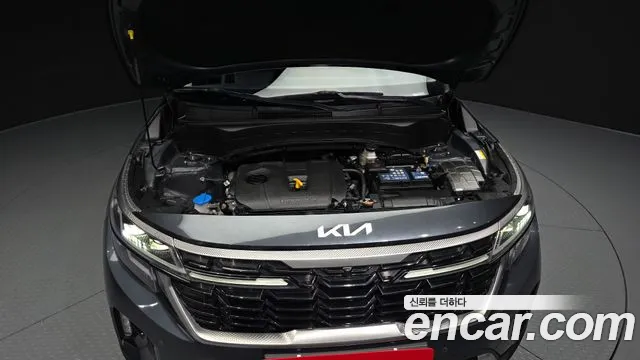 Kia Seltos New — Фото автомобиля 9